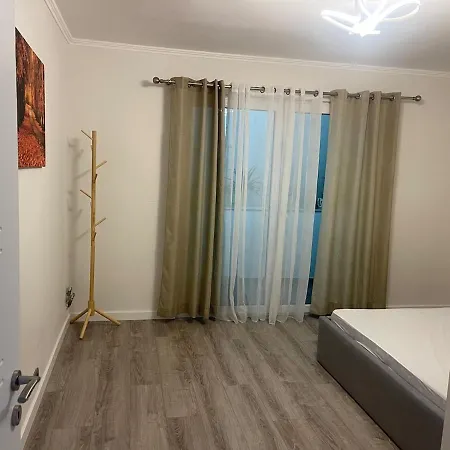 Redi Center Appartement